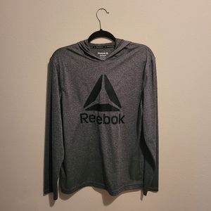 nice athletic Reebok sweatshirt!!!